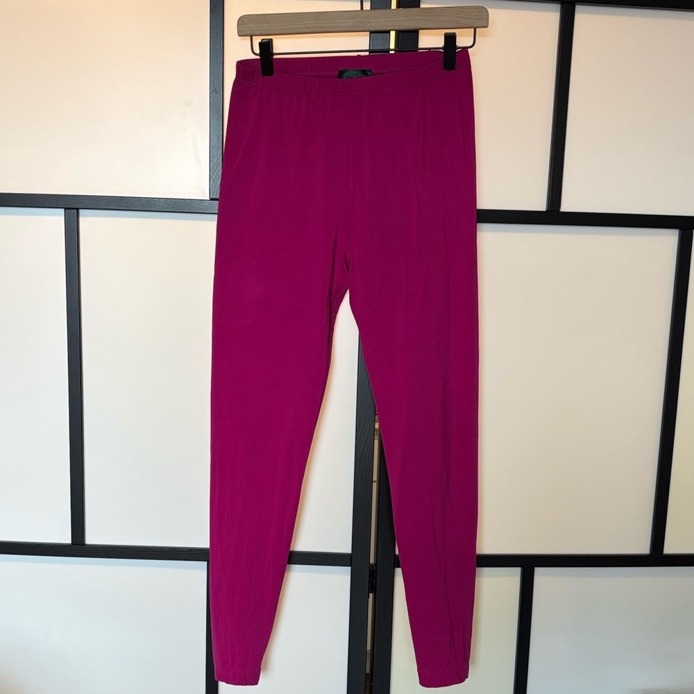 Lauren Ralph Lauren women’s‎ leggings magenta pink. Size MEDIUM